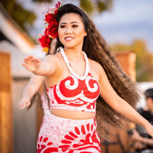 Beautiful Hula Performance - Gilligans Island Luau at Maui Nui Golf Course - Book Maui Activities at Auntie Snorkel