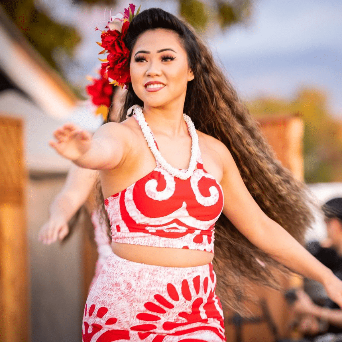 Beautiful Hula Performance - Gilligans Island Luau at Maui Nui Golf Course - Book Maui Activities at Auntie Snorkel